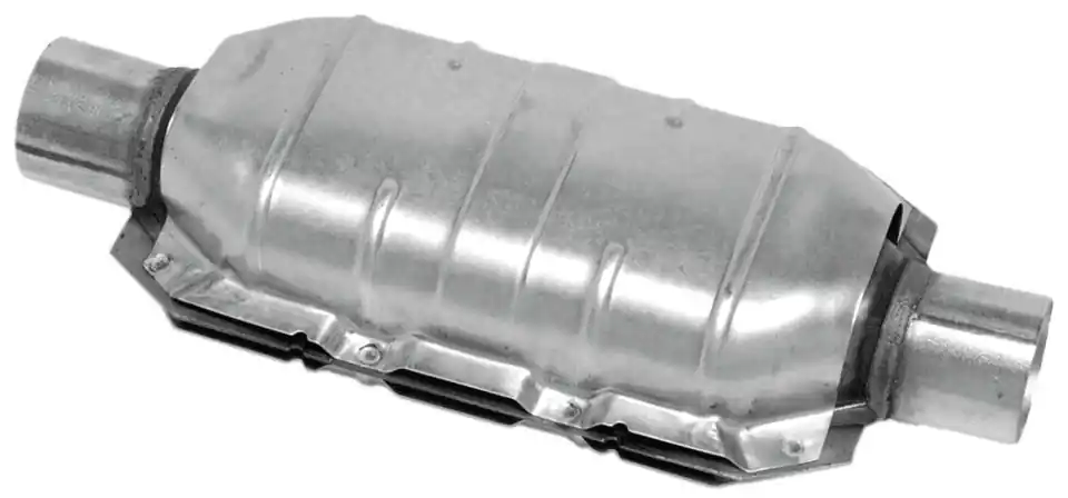 Katalysator mit 57.15mm Anschluss Neu Im Sortiment