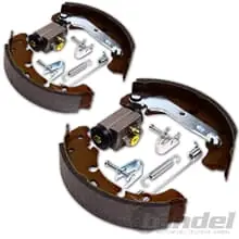BREMSBACKEN + RADBREMSZYLINDER passend für SMART 450 452 FORTWO COUPE CABRIO Expressversand